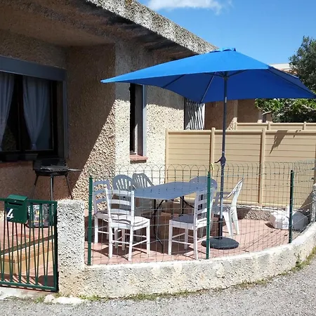 T2 Climatisee, 5 Pers, Proche Plage, Cour, Jardin, Barbecue, Parking, 2* Meubles Tourisme - Fr-1-797-57 Villa Port-la-Nouvelle