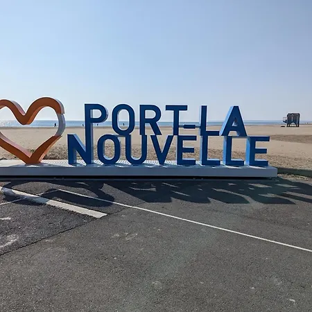 T2 Climatisée, 5 Pers, Proche Plage, Cour, Jardin, Barbecue, Parking, 2* Meublés Tourisme - Fr-1-797-57 Villa
